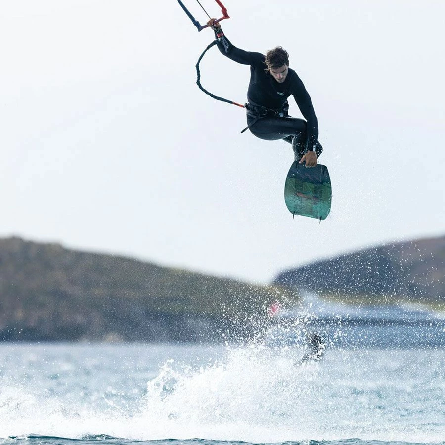 2023 Duotone Select Twintip Kiteboard - 30% Off! Discounts Apply ! 4 2023 Duotone Select Twintip Kiteboard - 30% Off! Discounts Apply ! - Image 2