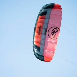 Flysurfer Hybrid - Hybrid Foil/Land/Snow Kite Discounts Apply ! -surf sale shop flysurfer hybrid foil kite size 5