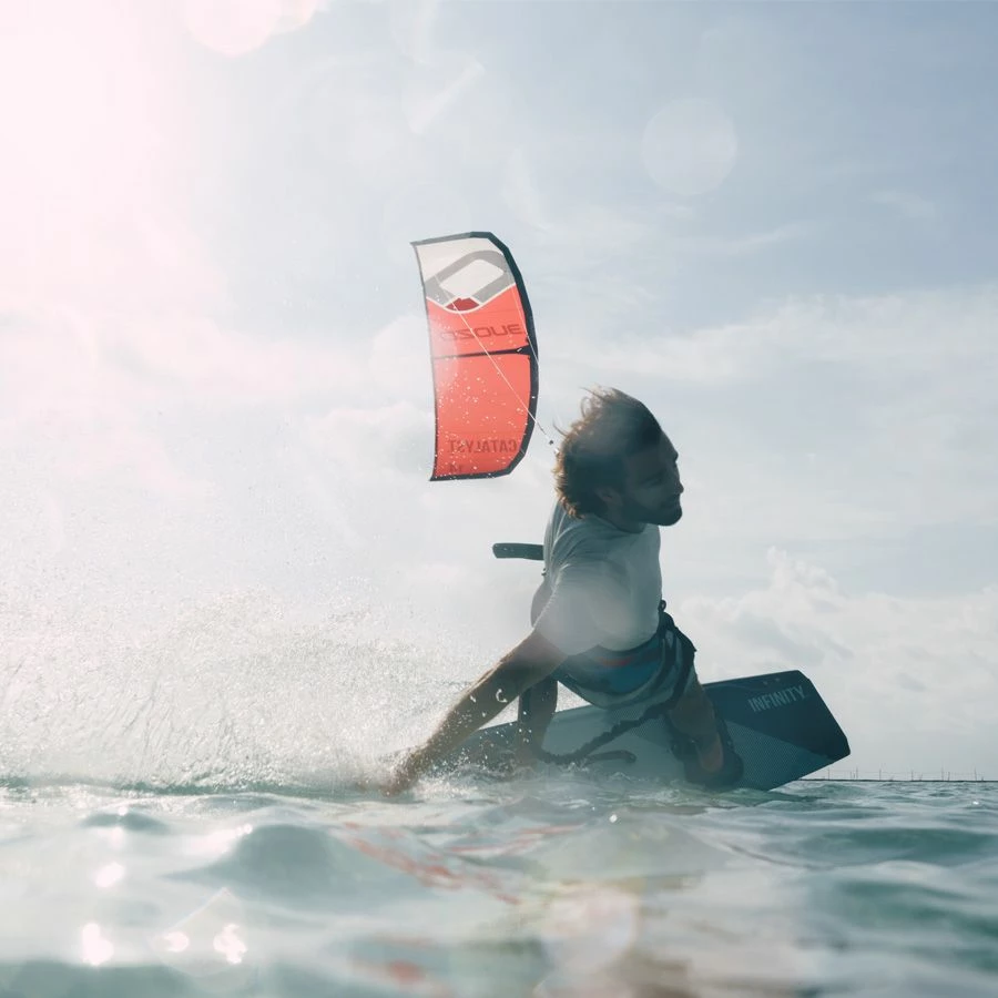 Ozone Catalyst V3 Freeride Kite - 30% Off Discounts Apply ! 6 Ozone Catalyst V3 Freeride Kite - 30% Off Discounts Apply ! - Image 4